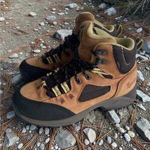 Danner Women’s Cloud Cap GTX Waterproof Hiking Boots Size 8 NWOT